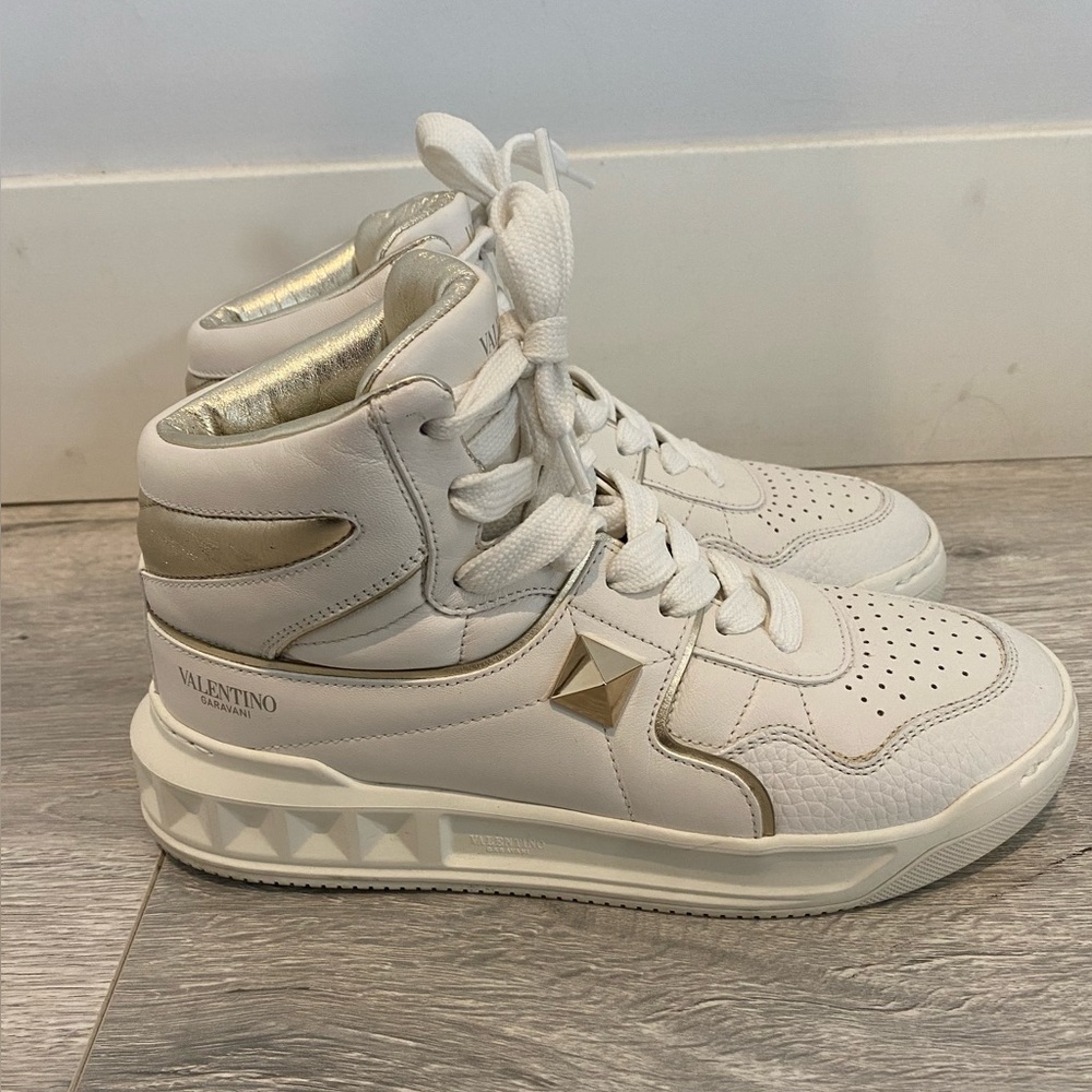 Valentino Garavani White Leather One Stud High Top Sneakers, Sz 37 1/2 - Picture 2 of 7